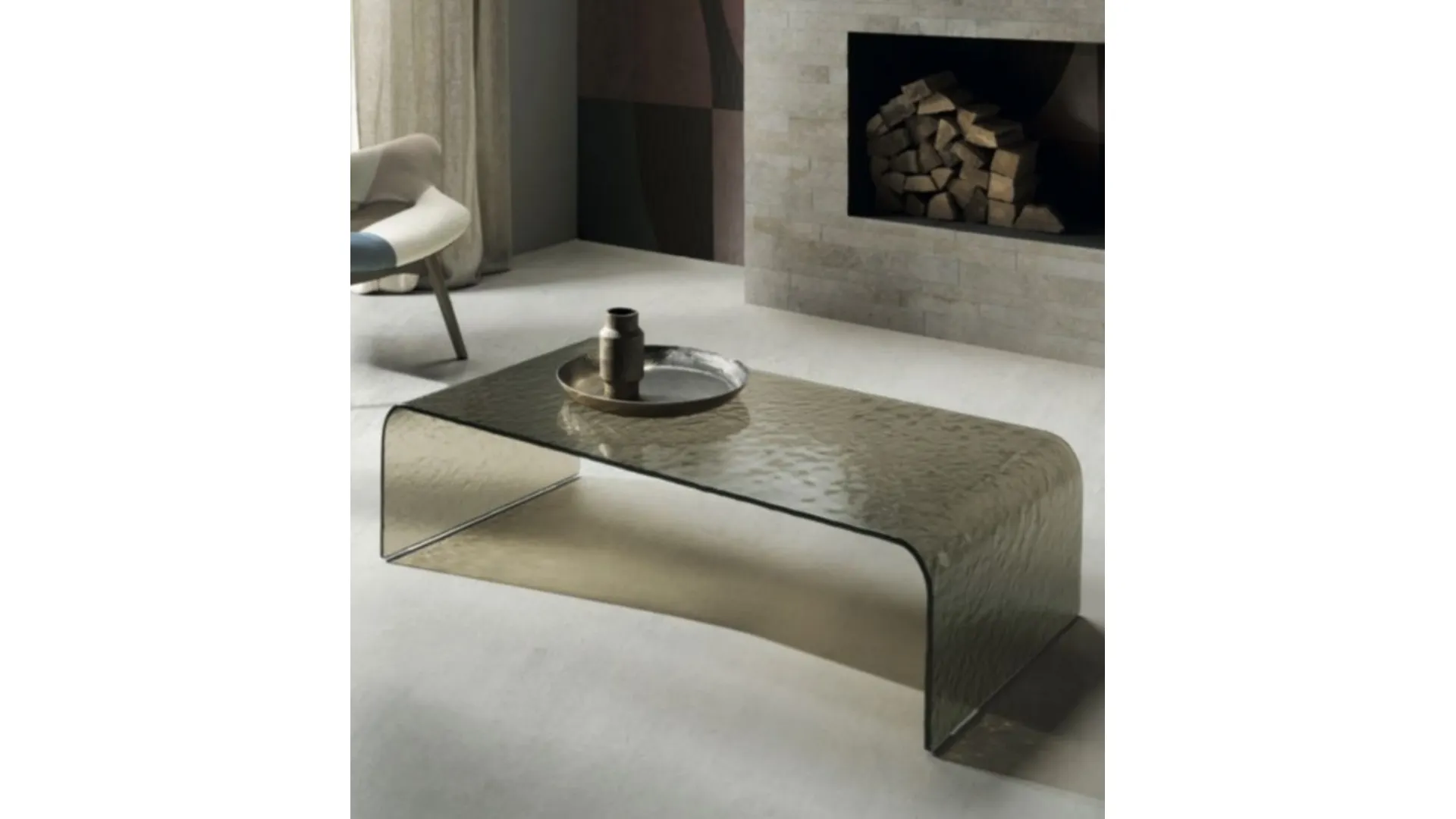 Tavolino Giano in vetro temperato curvato effetto martellato di Capodarte