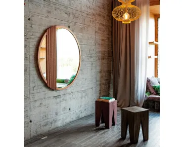 Specchio Zero 16 Rotondo con cornice e decorazione i Rovere massello di Devina Nais