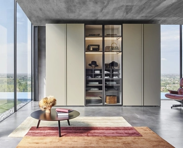 Armadio Scrigno Laccato con ante centrali in vetro di Sangiacomo