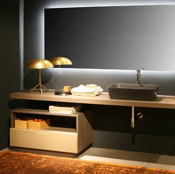 Mobile da Bagno sospeso Composizione B08 in Rovere massello di Devina Nais