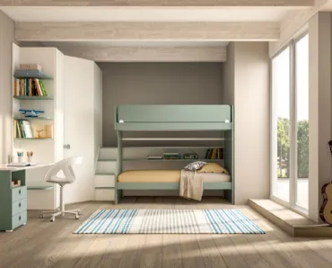 Camera con letto a castello e scrivania Room 164 di Zg Mobili