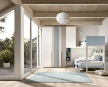 Camera con soppalco Room 163 con armadio dalle ante personalizzabili di Zg Mobili