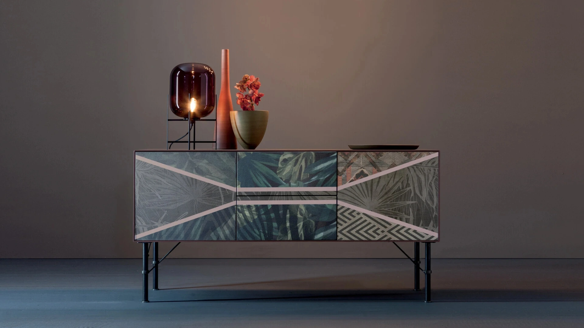 Madia Jungle 106 di Devina Nais