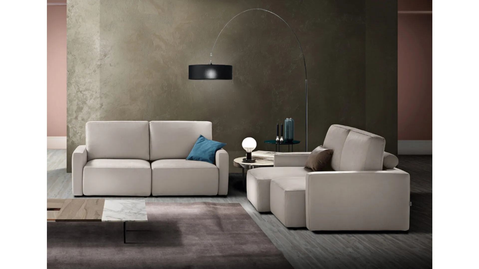 Divano relax lineare in tessuto con sedute estraibili Terry di Biel