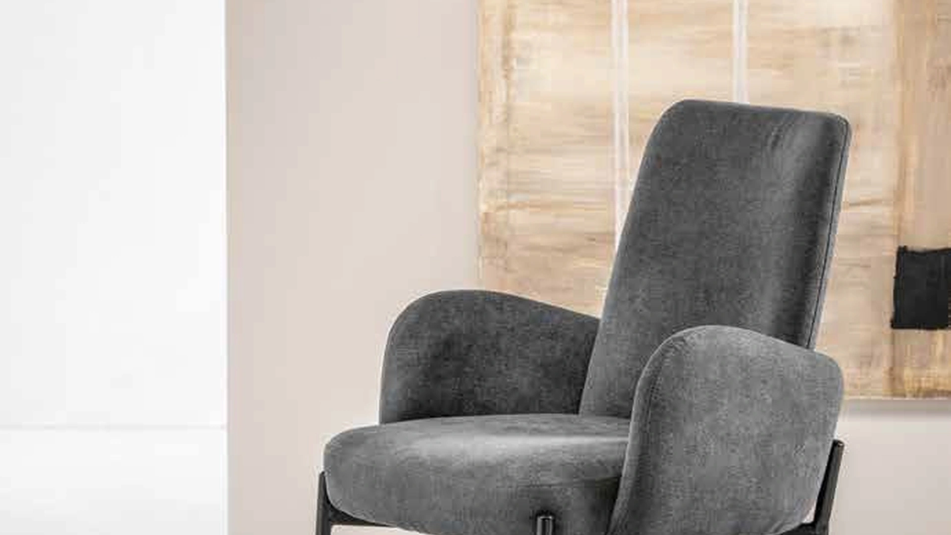 Sedia Isla in tessuto imbottito di Capodarte