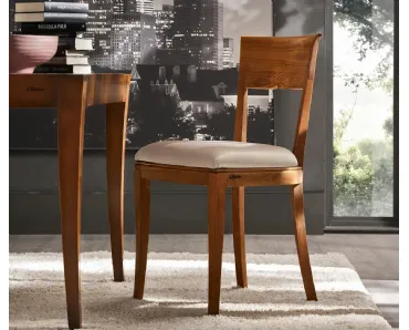 Sedia Meissa i n legno con seduta imbottita in tessuto di Le Fablier