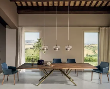 Sedia Sally in cuoio di Bontempi