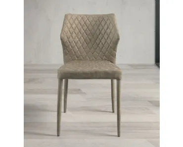 Sedia Tego in ecopelle vintage con imbottitura interamente impunturata a rombi di Capodarte