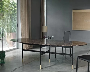 Tavolo Glamour con top in Marmo Naturale e base in acciaio laccato di Bontempi