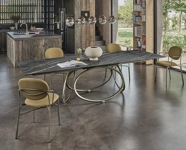 Tavolo Louis in SuperMarmo di Bontempi