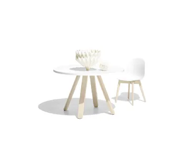 Tavolo rotondo in laminato bianco e base in legno di faggio sbiancato Stecco di Connubia